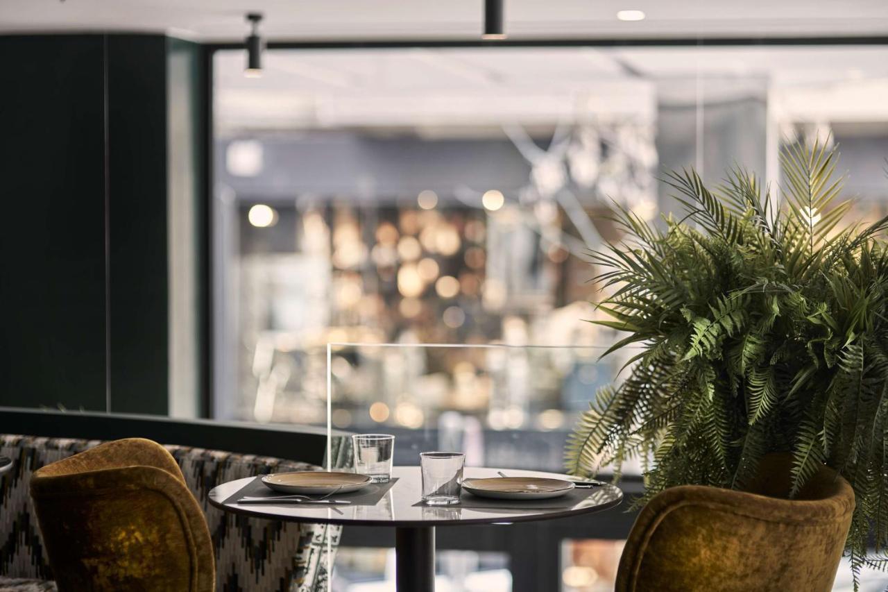 The Social Athens Hotel, A Member Of Radisson Individuals ภายนอก รูปภาพ