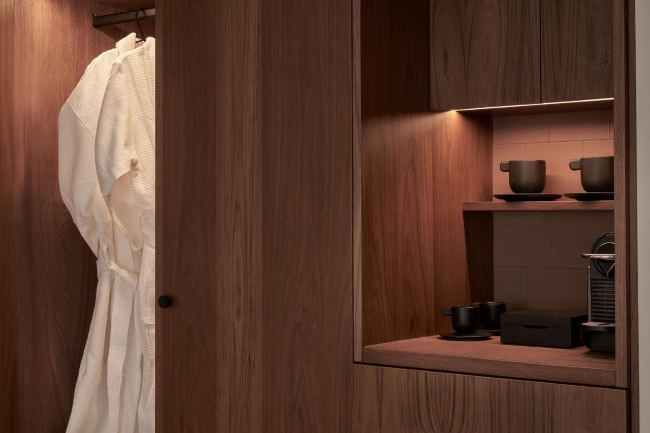 The Social Athens Hotel, A Member Of Radisson Individuals ภายนอก รูปภาพ