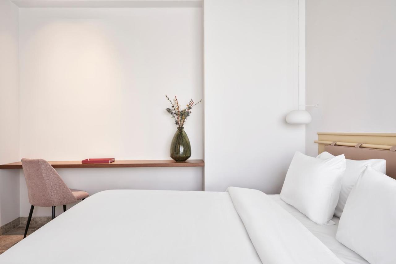 The Social Athens Hotel, A Member Of Radisson Individuals ภายนอก รูปภาพ